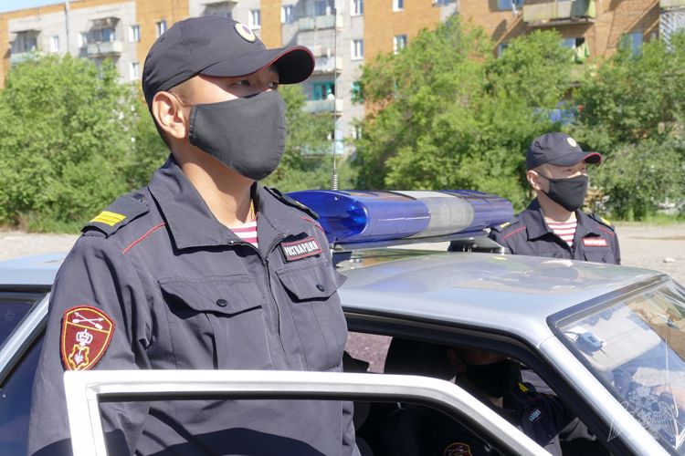 Росгвардейцами Тувы задержан гражданин, находившийся в федеральном розыске 