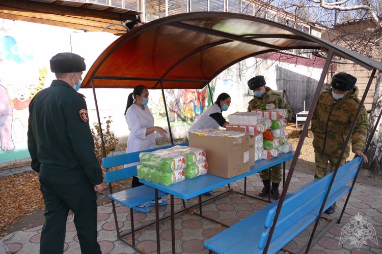 В Туве росгвардейцы оказали помощь Республиканскому дому ребенка
