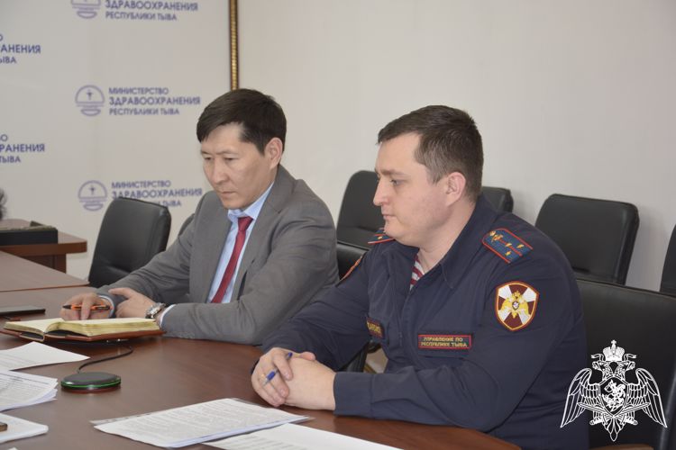 Инспектор Росгвардии выступил на межведомственном совещании Министерства здравоохранения по порядку медицинского освидетельствования на приобретение оружия