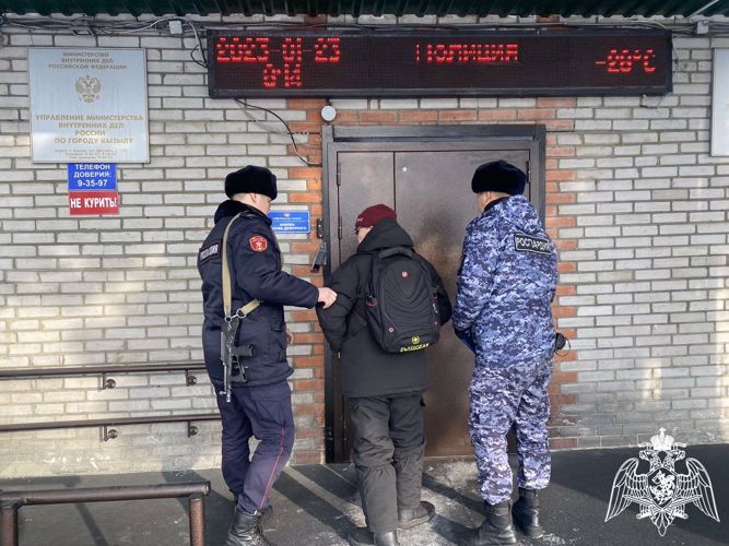 Росгвардейцы задержали злоумышленника за кражу денег в Туве