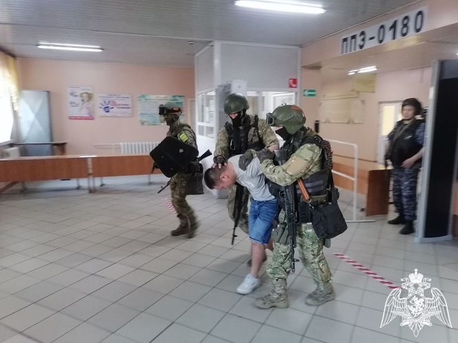 Росгвардия провела тактико-ситуационные занятия на охраняемом объекте в г. Кызыле 