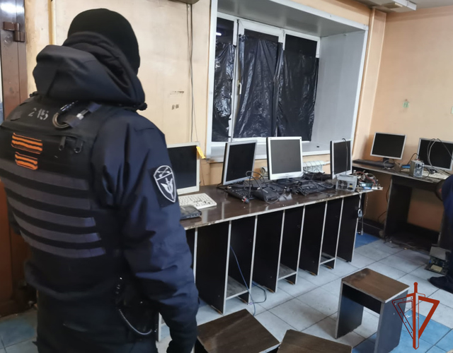 При содействии бойцов ОМОН «Адыг» пресечена деятельность игорного заведения в г. Кызыле