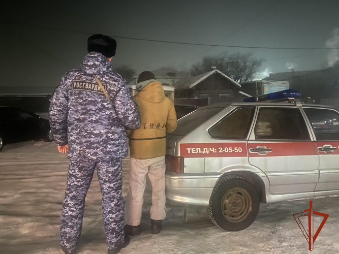 Росгвардейцы задержали жителя Тувы, устроившего поножовщину с родственником
