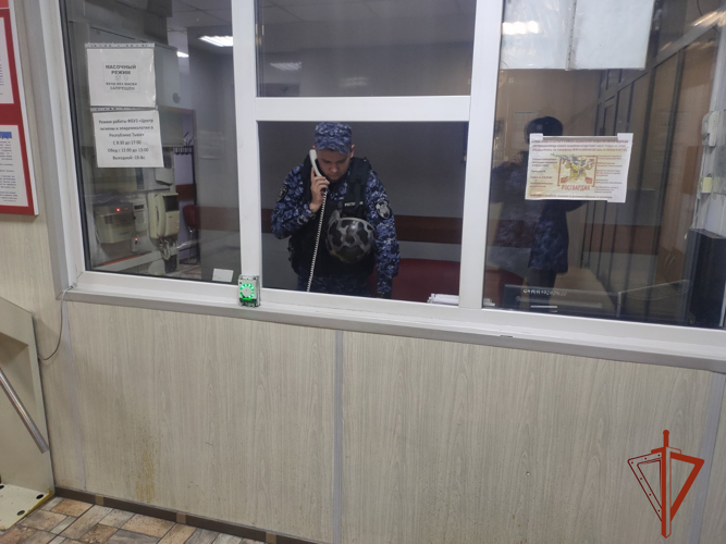 Росгвардия продемонстрировала слаженность работы подразделений на охраняемом объекте Тувы
