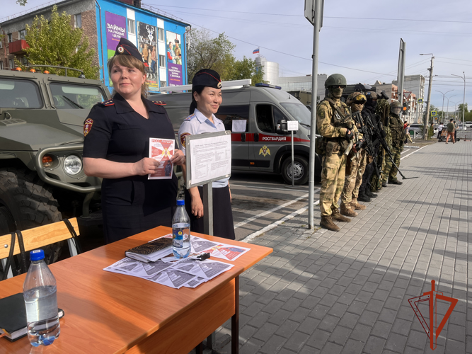 Росгвардейцы приняли участие в военно-историческом форуме Национального музея Республики Тыва