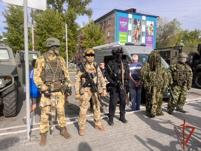Росгвардейцы приняли участие в военно-историческом форуме Национального музея Республики Тыва