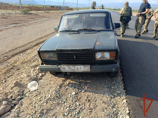 Бойцы ОМОН «Адыг» в Кызыле задержали злостного нарушителя ПДД