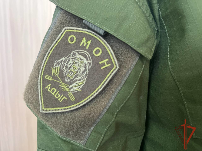 При силовой поддержке ОМОН «Адыг» оперативными сотрудниками полиции задержаны подозреваемые в мошенничестве