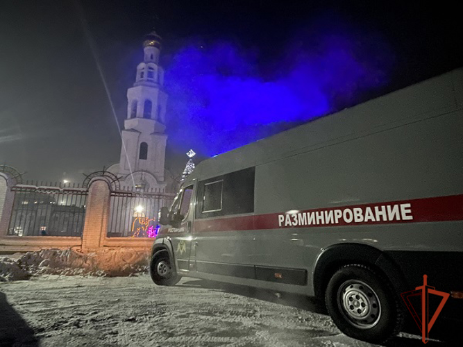 Росгвардия обеспечила безопасность во время празднования Крещения Господня в Туве