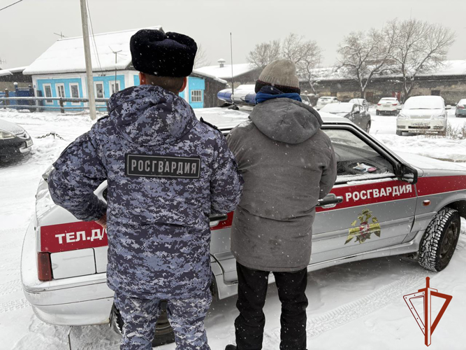Самовольно оставившего воинскую часть кызылчанина задержали росгвардейцы