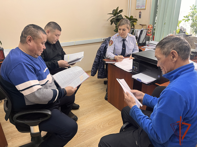 Росгвардейцы осуществляют прием граждан  по вопросам оформления паспортов безопасности объектов 