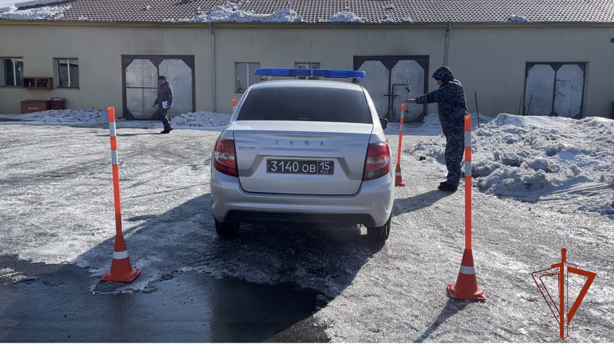 В Туве прошёл региональный этап Всероссийского конкурса профессионального мастерства среди сотрудников вневедомственной охраны Росгвардии
