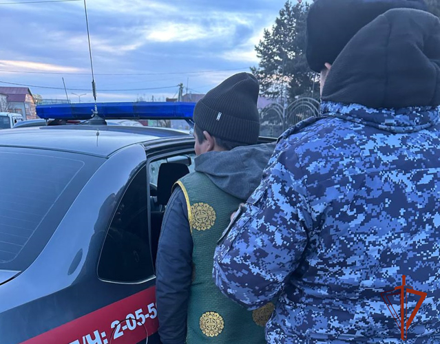 Росгвардейцы задержали подозреваемого в краже денег с банковской карты