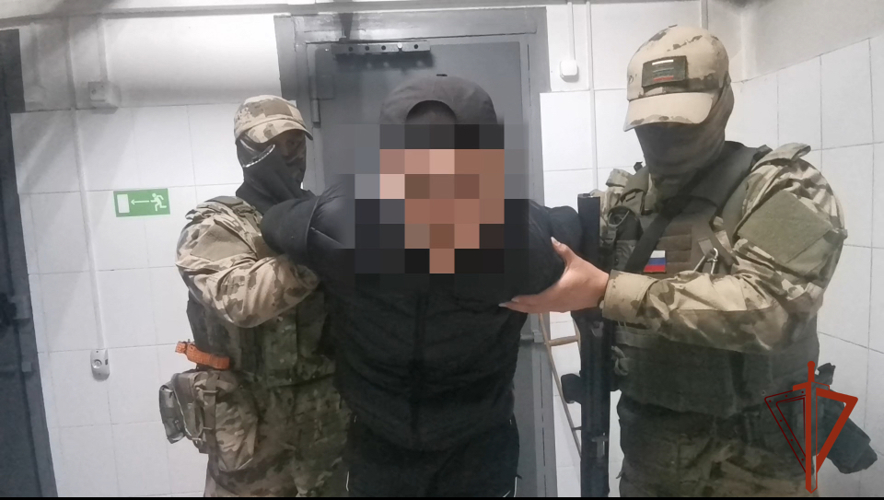 В Туве при силовой поддержке спецназа Росгвардии задержаны лидеры организованной преступной группировки 