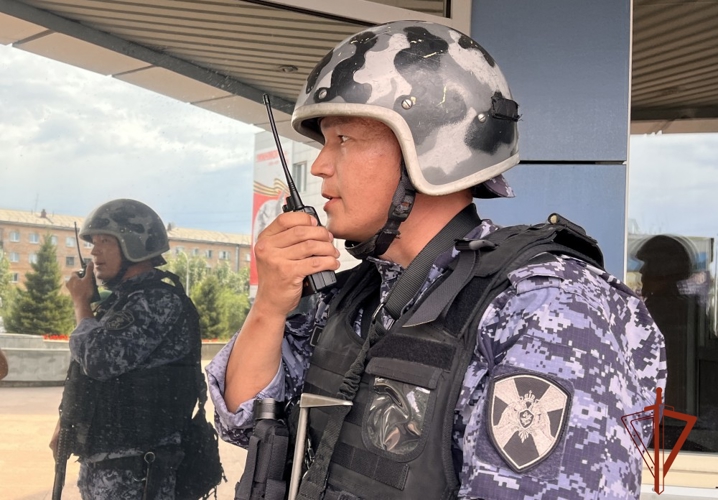 Росгвардейцы отточили профессиональные навыки на охраняемом объекте в г. Кызыле 