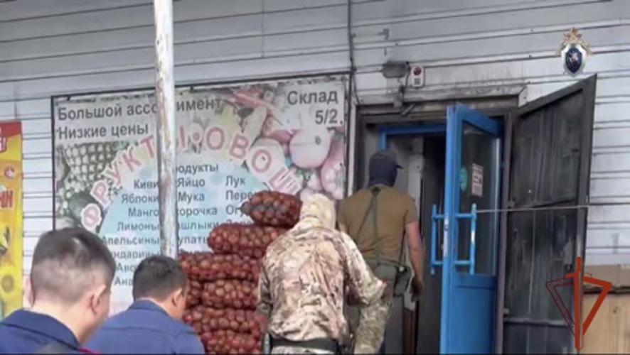 При силовой поддержке спецназа Росгвардии в Туве проведены обыски у подозреваемого в уклонении от уплаты налогов 
