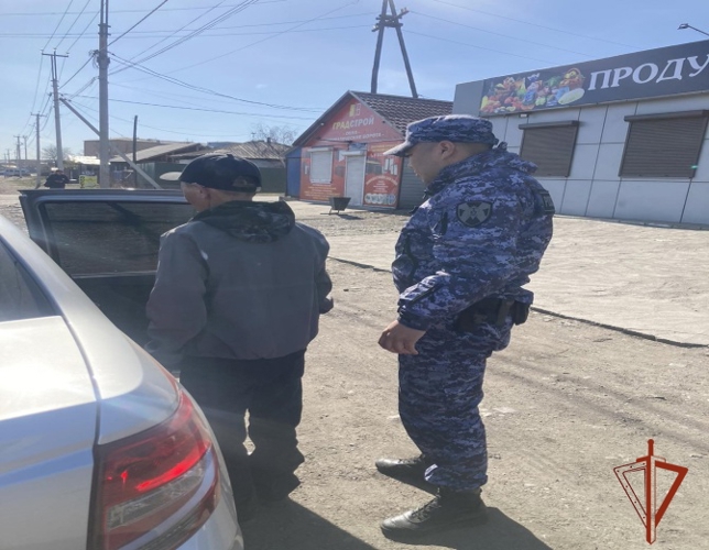 Росгвардейцы задержали подозреваемого в краже дорогих очков