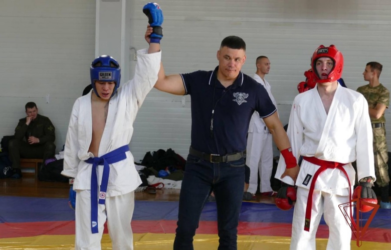 Спортсмены из Тувы стали серебряными призерами чемпионата Сибирского округа Росгвардии по рукопашному бою