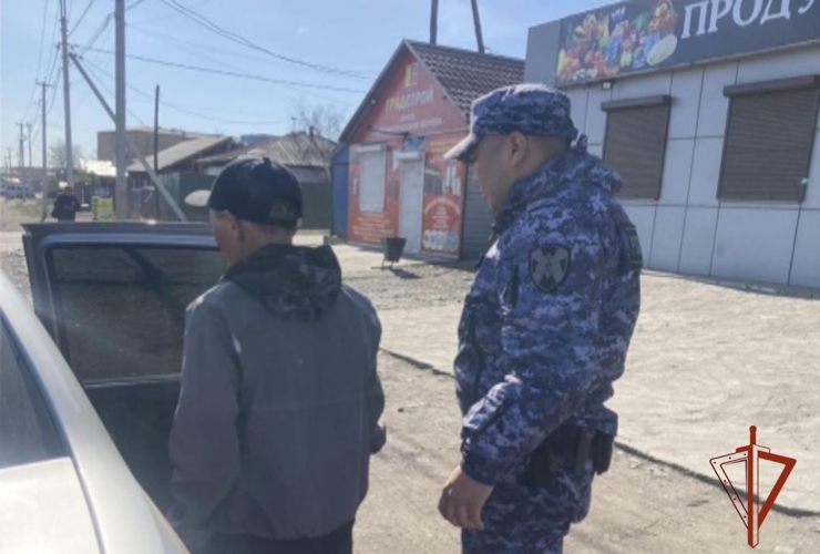 Росгвардейцами Тувы в Кызыле задержан подозреваемый за совершение кражи