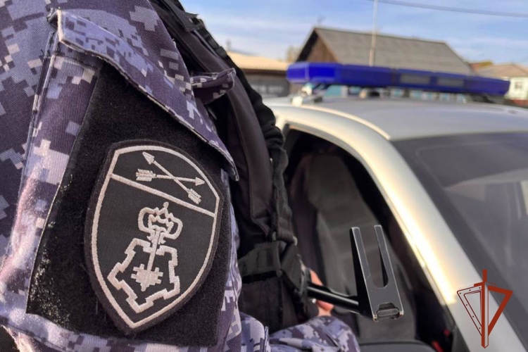 Росгвардия взяла под охрану кызылские автобусы 