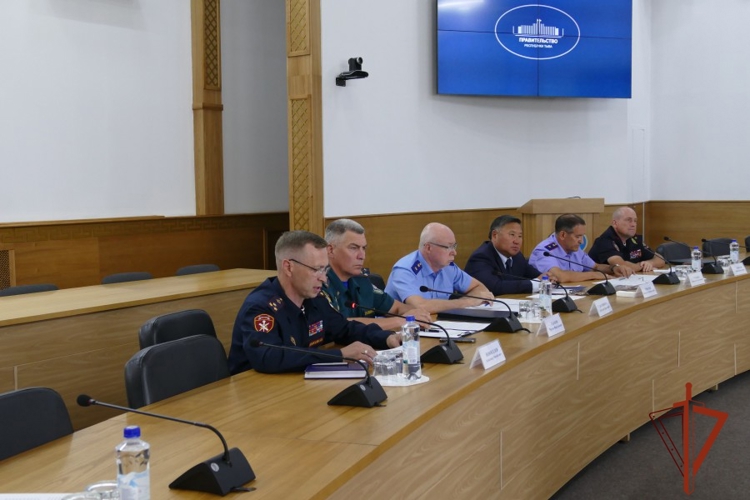 Врио начальника Управления Росгвардии по Республике Тыва Александр Новоселов принял участие в объединенной пресс-конференции правоохранительных органов  по розыску пропавших детей