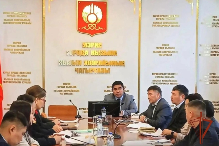Офицер Росгвардии выступила спикером муниципальной антитеррористической комиссии